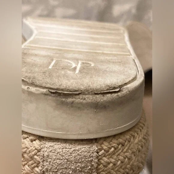 Donald j. Pliner tan espadrilles size 8 soles need some cleaning see photos - Picture 5 of 8